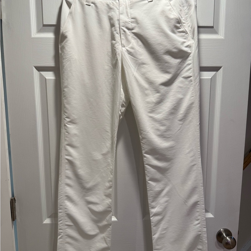 Under Armor Men's White Golf Pants